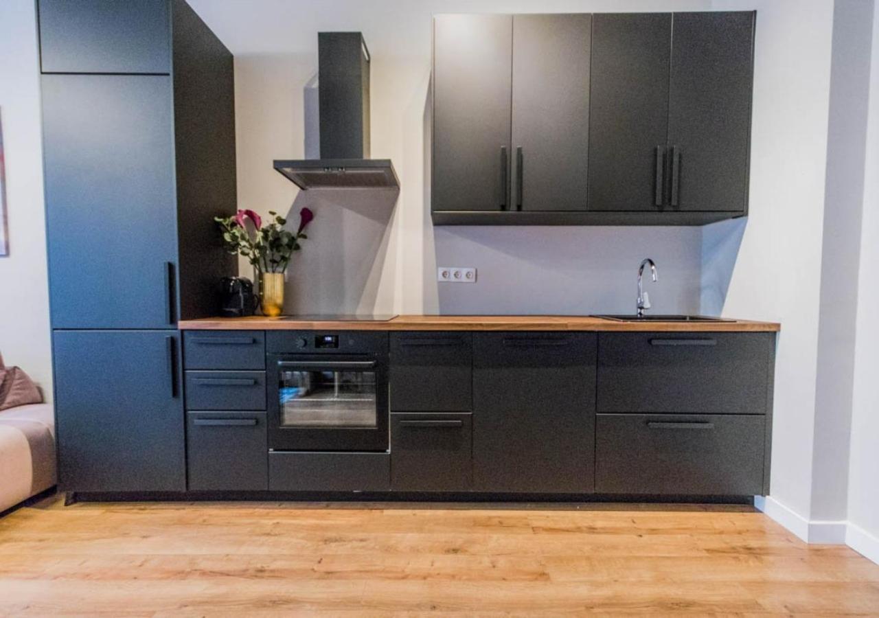 Apartment True Gem Downtown Next To Synagogue And Gozsdu Garden Area Budapest