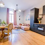 A Budapest True Gem For You close to Danube River